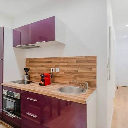 Superb Near The Grand Place!