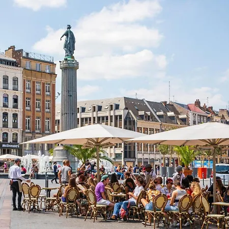 Superb Near The Grand Place! Apartment